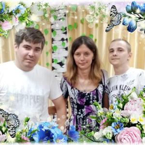Девушки в Ижевске: Kristina, 29 - ищет парня из Ижевска
