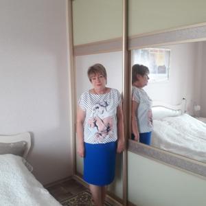 Девушки в Омске: Татьяна Шляхтенко, 66 - ищет парня из Омска