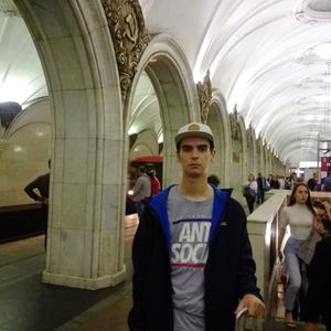 Парни в Томске: Виктор, 28 - ищет девушку из Томска