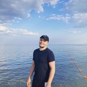Илья, 28 лет, Нижневартовск