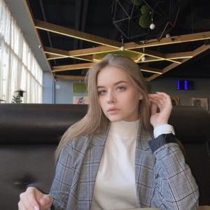 Эля, 22 года, Новосибирск
