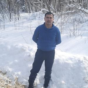 Парни в Владивостоке: Фарид, 38 - ищет девушку из Владивостока