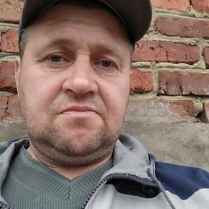 Виталий, 47 лет, Никольск