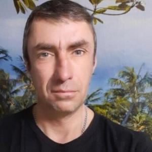 Вячеслав, 48 лет, Черниговка
