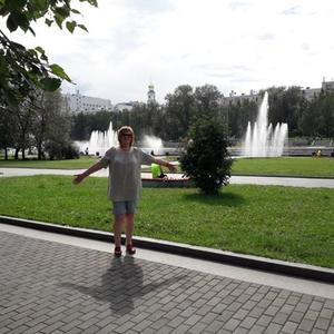 Девушки в Екатеринбурге: Валентина, 65 - ищет парня из Екатеринбурга