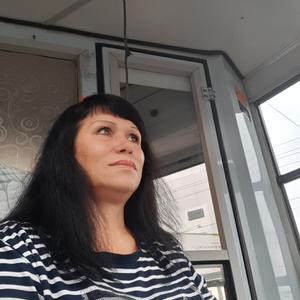 Девушки в Новосибирске: Ольга, 50 - ищет парня из Новосибирска