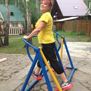 Девушки в Екатеринбурге: Марианна, 62 - ищет парня из Екатеринбурга