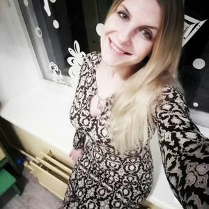 Девушки в Молодечно: Екатерина, 35 - ищет парня из Молодечно