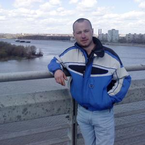 Парни в Омске: Сергей, 37 - ищет девушку из Омска