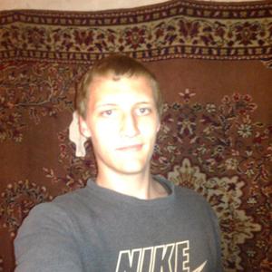 Парни в Новоалтайске: Александр Муравьёв, 22 - ищет девушку из Новоалтайска
