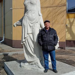 Омонов Жахонгир, 44 года, Красноярск