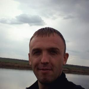 Парни в Донецке: Артём, 41 - ищет девушку из Донецка