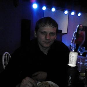 Виталя, 46 лет, Усть-Кут