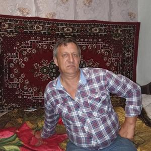 Парни в Майкопе: Юрий, 59 - ищет девушку из Майкопа
