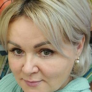 Юлия, 50 лет, Санкт-Петербург