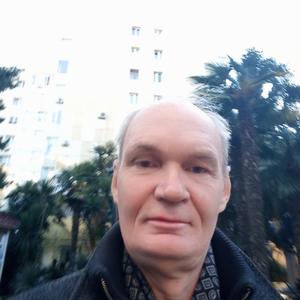 Парни в Алейске: Сергей Большаков, 58 - ищет девушку из Алейска