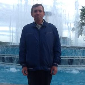 Парни в Майкопе: Владимир, 56 - ищет девушку из Майкопа