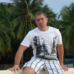 Парни в Сыктывкаре: Игорь, 45 - ищет девушку из Сыктывкара