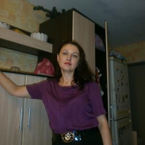 Девушки в Миассе: Ольга, 51 - ищет парня из Миасса