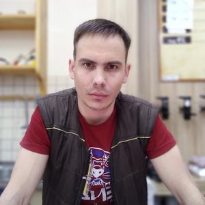 Парни в Бийске: Евгений, 32 - ищет девушку из Бийска