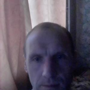 Парни в Сыктывкаре: Дмитрий, 41 - ищет девушку из Сыктывкара