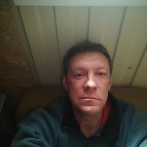 Василий, 49 лет, Сургут