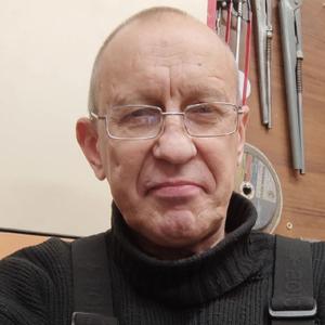 Андрей, 58 лет, Добрянка