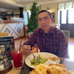 Парни в Николаевске: Музаффар Расулов, 49 - ищет девушку из Николаевска