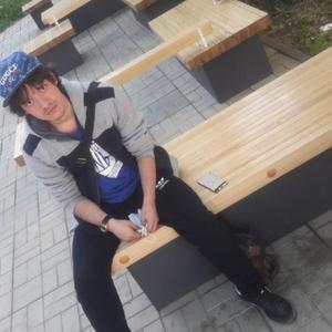 Парни в Екатеринбурге: Антон Сергеевич Верзаков, 25 - ищет девушку из Екатеринбурга