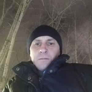 Олег, 45 лет, Нижневартовск