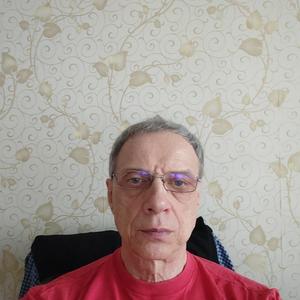 Парни в Новокузнецке: Виктор, 68 - ищет девушку из Новокузнецка
