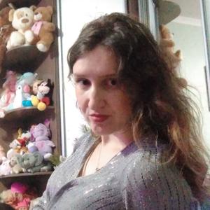 Девушки в Ульяновске: Lila, 37 - ищет парня из Ульяновска