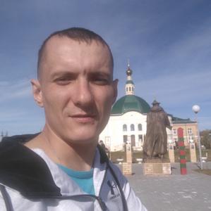 Парни в Исилькуле: Игорь, 36 - ищет девушку из Исилькуля