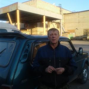 Анатолий, 59 лет, Волгоград