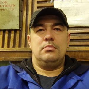 Парни в Чебоксарах (Чувашия): Александр Семенов, 38 - ищет девушку из Чебоксар (Чувашия)