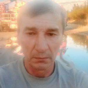 Игорь, 61 год, Нижневартовск