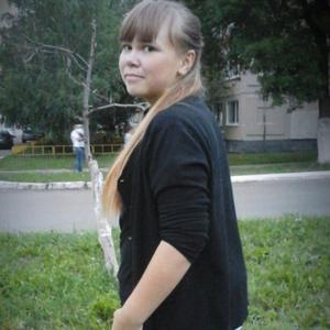 Девушки в Саранске: Валентина, 25 - ищет парня из Саранска