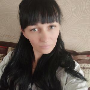 Девушки в Владивостоке: Ольга, 42 - ищет парня из Владивостока