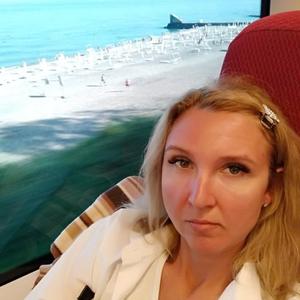 Девушки в Смоленске: Наталья, 40 - ищет парня из Смоленска