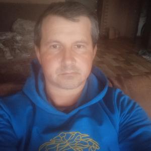 Парни в Волгограде: Сергей, 39 - ищет девушку из Волгограда