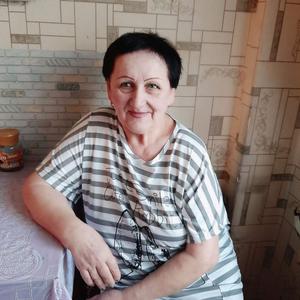 Девушки в Омске: Галина, 67 - ищет парня из Омска