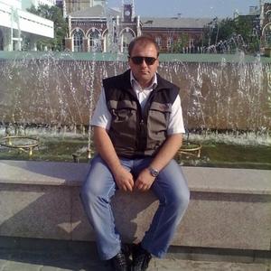 Парни в Батайске: Юрий Моргушин, 40 - ищет девушку из Батайска