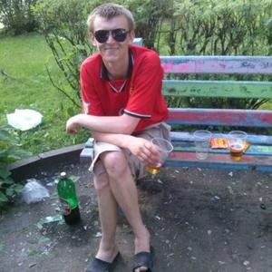 Парни в Невеле: Сергей, 31 - ищет девушку из Невеля