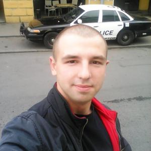 Парни в Петергофе: Сергей, 27 - ищет девушку из Петергофа