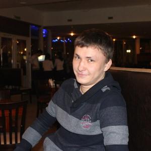 Парни в Оренбурге: Алексей Бондарь, 25 - ищет девушку из Оренбурга