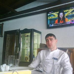 Парни в Владикавказе: Арсен, 40 - ищет девушку из Владикавказа