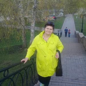 Девушки в Тамбове: Иллирия Селиванова, 56 - ищет парня из Тамбова