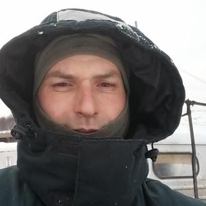 Артем, 37 лет, Углегорск