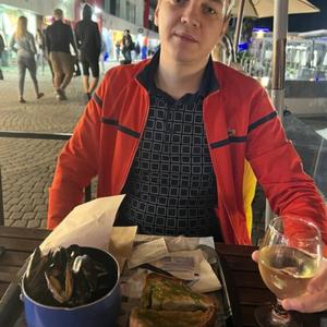 Денис, 38 лет, Красноярск Денис, 38 лет, Красноярск