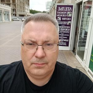 Парни в Санкт-Петербурге: Михаил, 54 - ищет девушку из Санкт-Петербурга